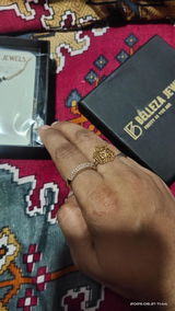 shweta review photo