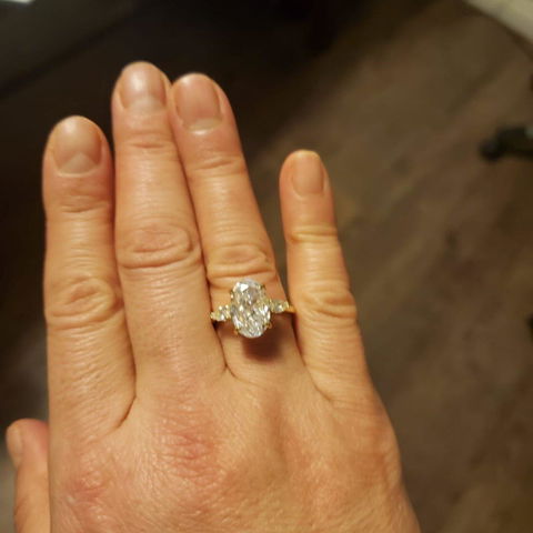 2.0 - 4.0CT Oval Lab Grown Diamond Three Stone Style Engagement Ring