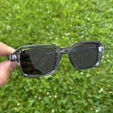 Dusan review photo