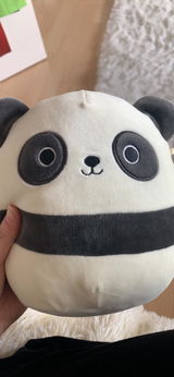 Elly review photo