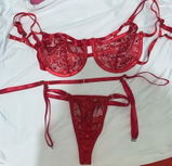 Vanessa Puertas review photo