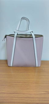 Minahil review photo