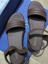 Shehzeen Bux review photo