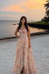 Lindsay review photo