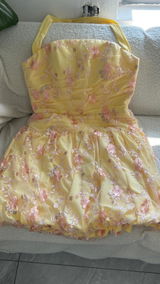 Romilly Hayes review photo