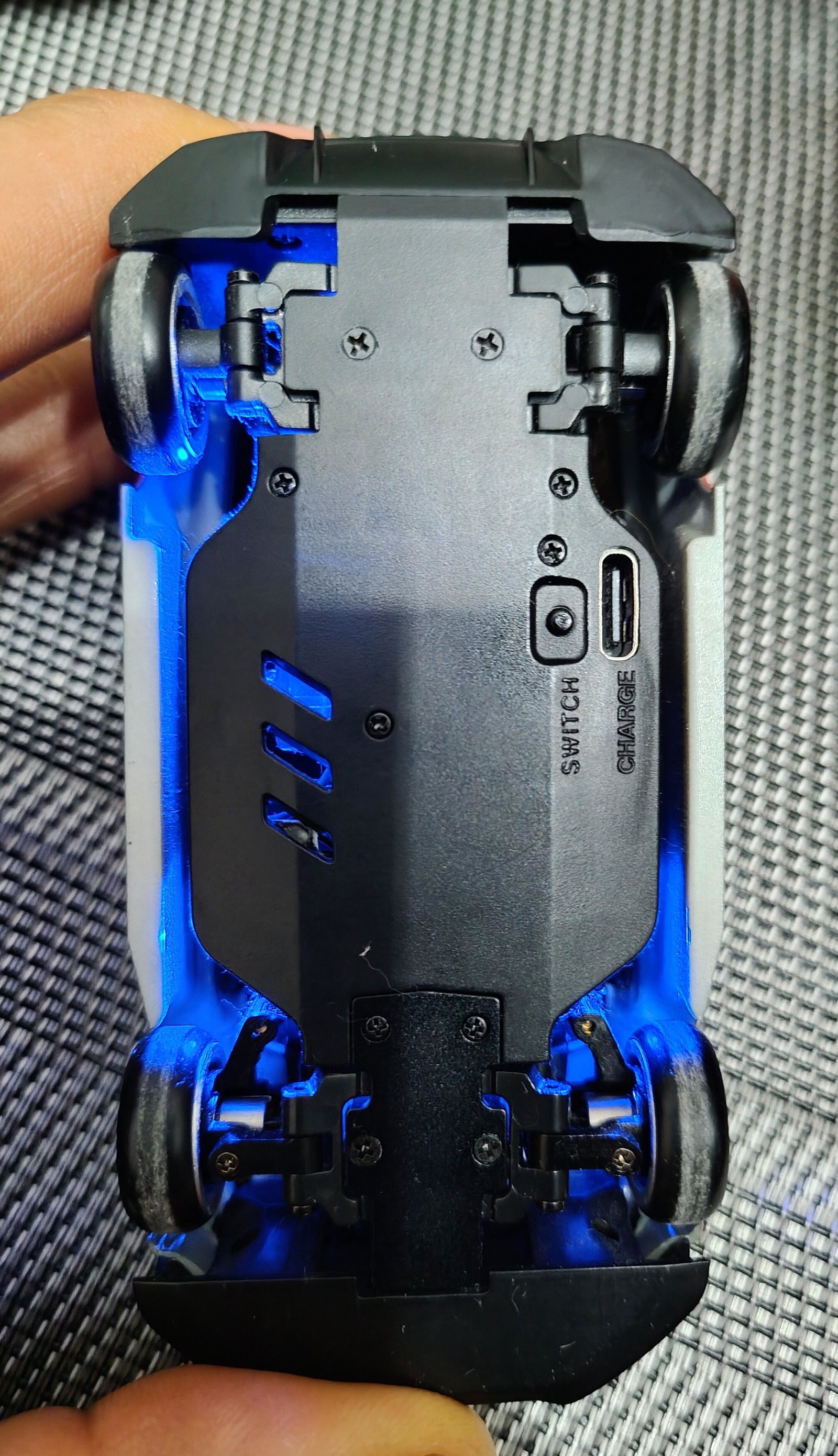 LDRC 1/18 RTR RCドリフトカー GTR R34 ジャイロ＆LEDライト付き