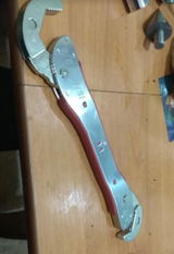 Tony Hart review photo