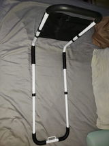 Laura Holmes review photo