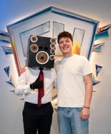 Speaker review photo