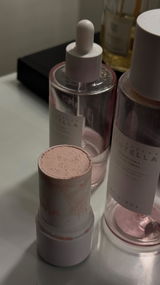 Noura review photo