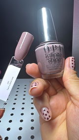Mariana review photo