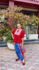 Aarti review photo