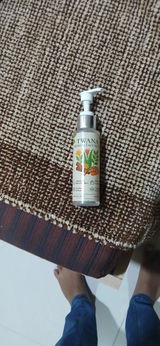 Twana Herbal Face Wash