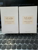N**** review photo