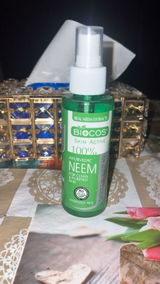 Seemi Nasir review photo
