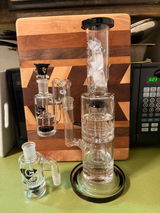 M. review photo