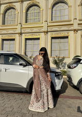 Saloni review photo