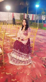 Preeti Dwivedi review photo