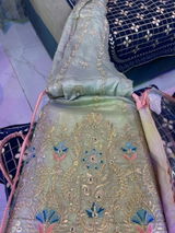 Ishika Thapliyal review photo