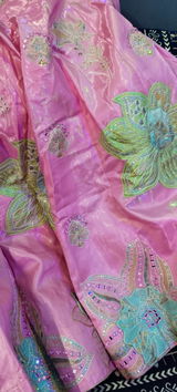 Ishika Thapliyal review photo