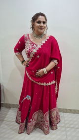 Akansha review photo