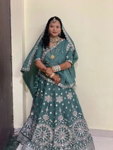 Neha kumre review photo