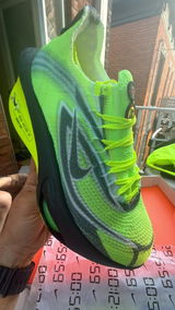 Jordan Larin review photo