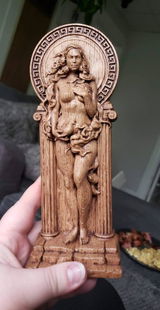 Leah review photo