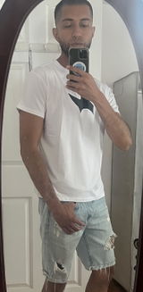 Zeshan Abbas review photo