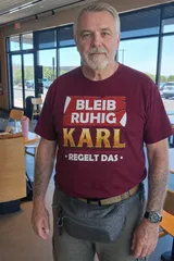 Karl review photo