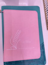 ANNICK S. review photo