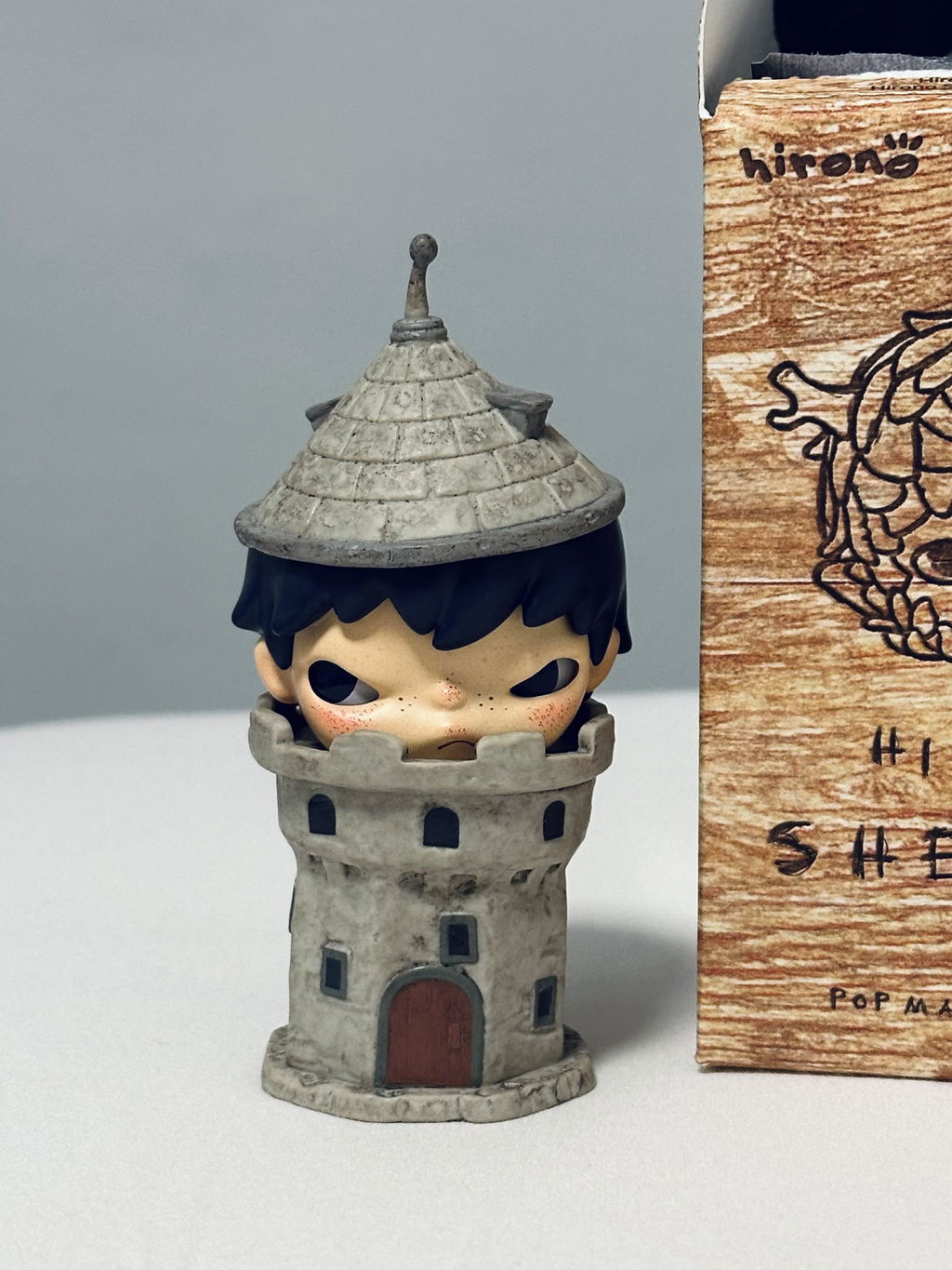 Hirono Shelter Series Figures