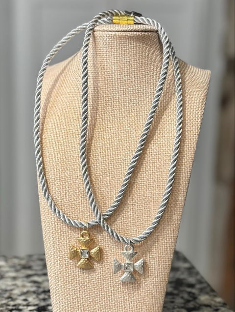 Cross Pendants, Hammered Cross Charms with Clear Center CZ, Religious Charm 6 finishes, 24mm, 5mm thick, Plated Zinc Alloy Cross, Fast Ship