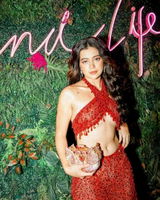 Sue Ramirez review photo