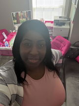 Ms. Robinson, LaRonda CEO of Celebrity Closet’s Consignment Boutique LLC review photo