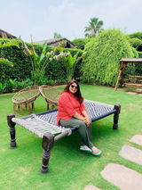 Meera review photo