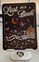 @booksandbri (Tome) review photo