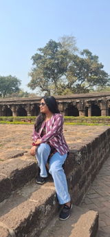 Debapriya review photo