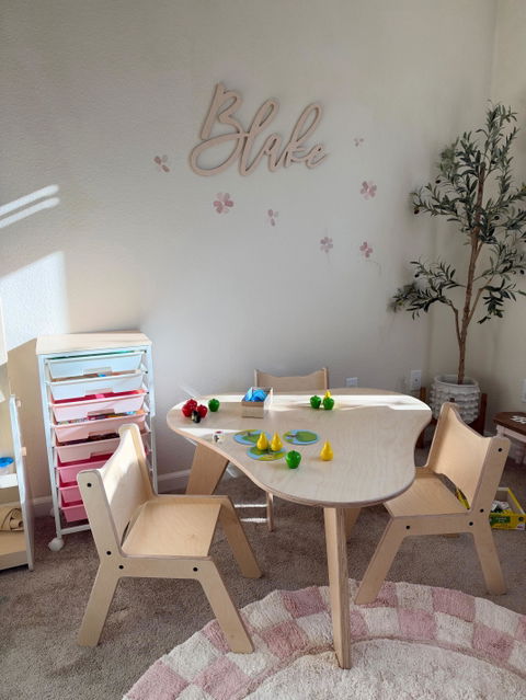 Grow-With-Me Table & Chairs