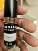 L C review photo