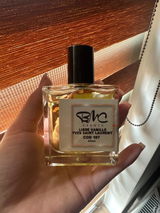 Anonim review photo