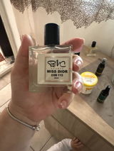 Elena Dinu review photo