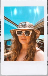Megan Naomi van Geest review photo