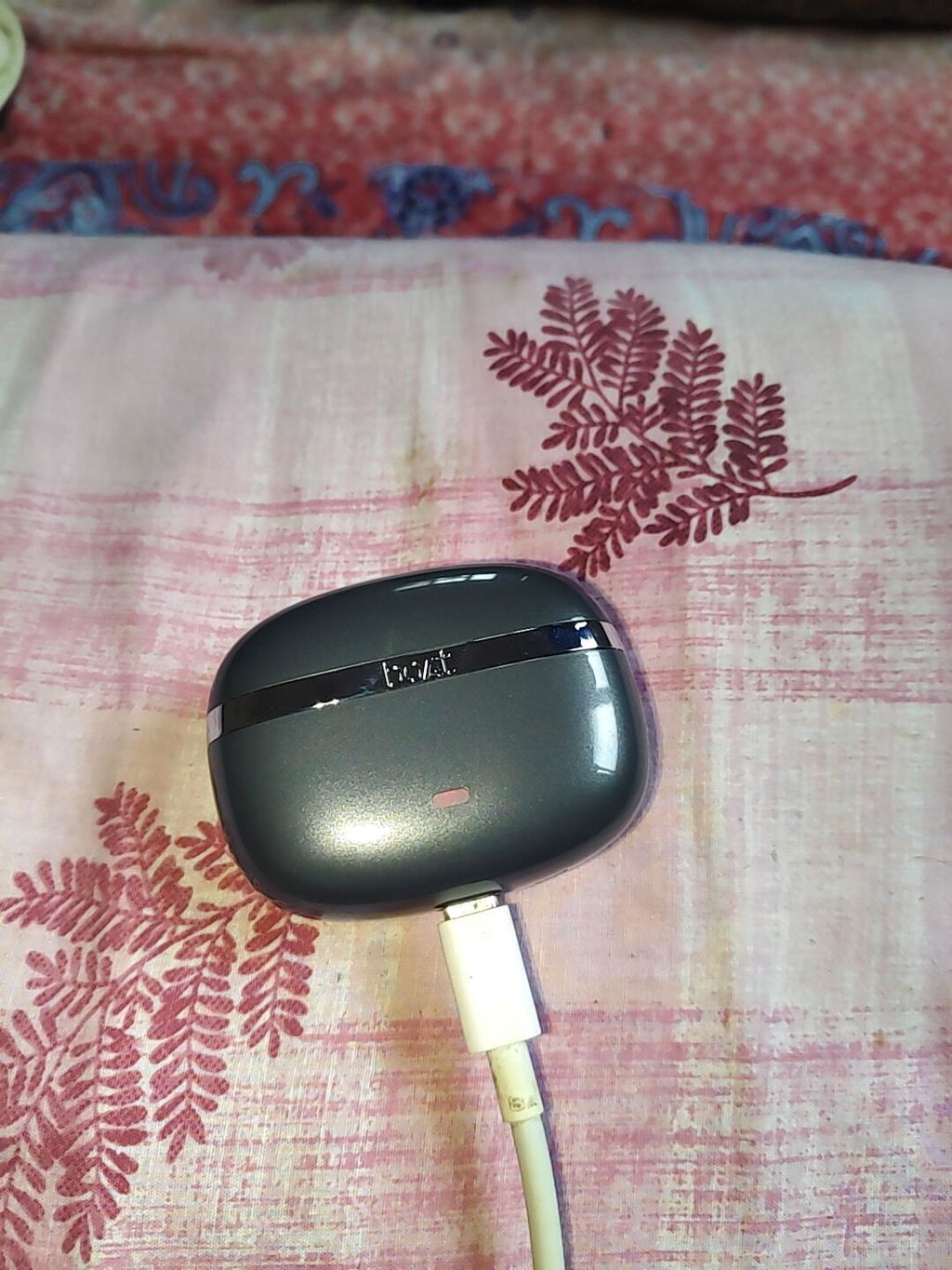 Product photo 1 from Shuvadwip Banerjee’s review