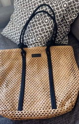 Larissa review photo