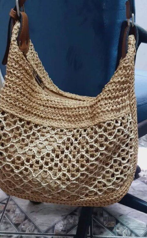 Bolsa de Praia Palha Marelle com Alça de Couro