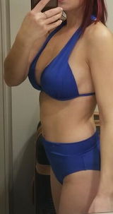 Ellen review photo