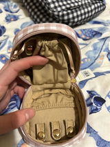 Eloise review photo