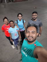 Sanika Singh review photo