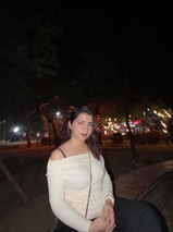 Fatima Wani review photo
